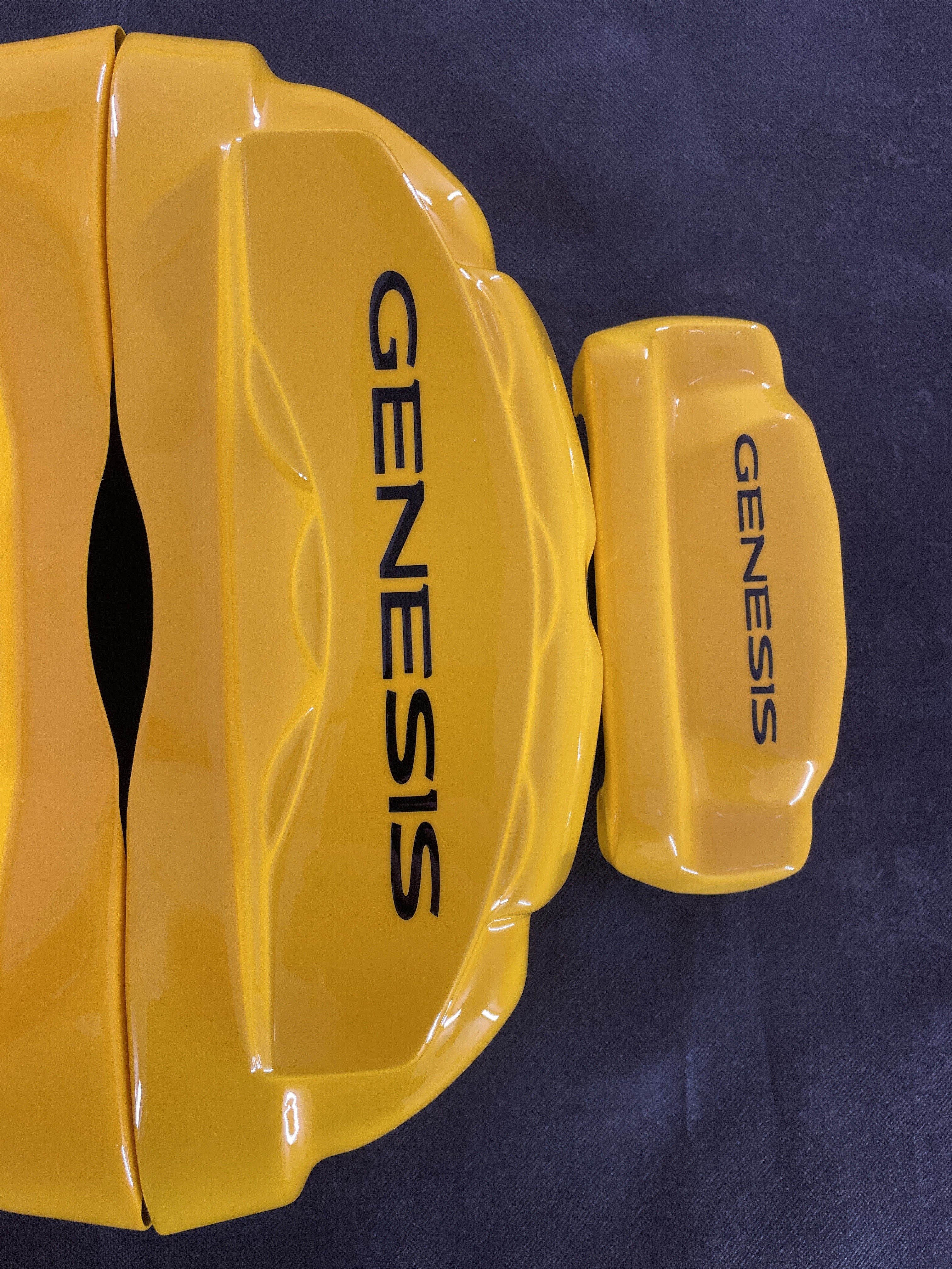 Жовті нестандартні кришки супортів Genesis, комплект із 4 шт.