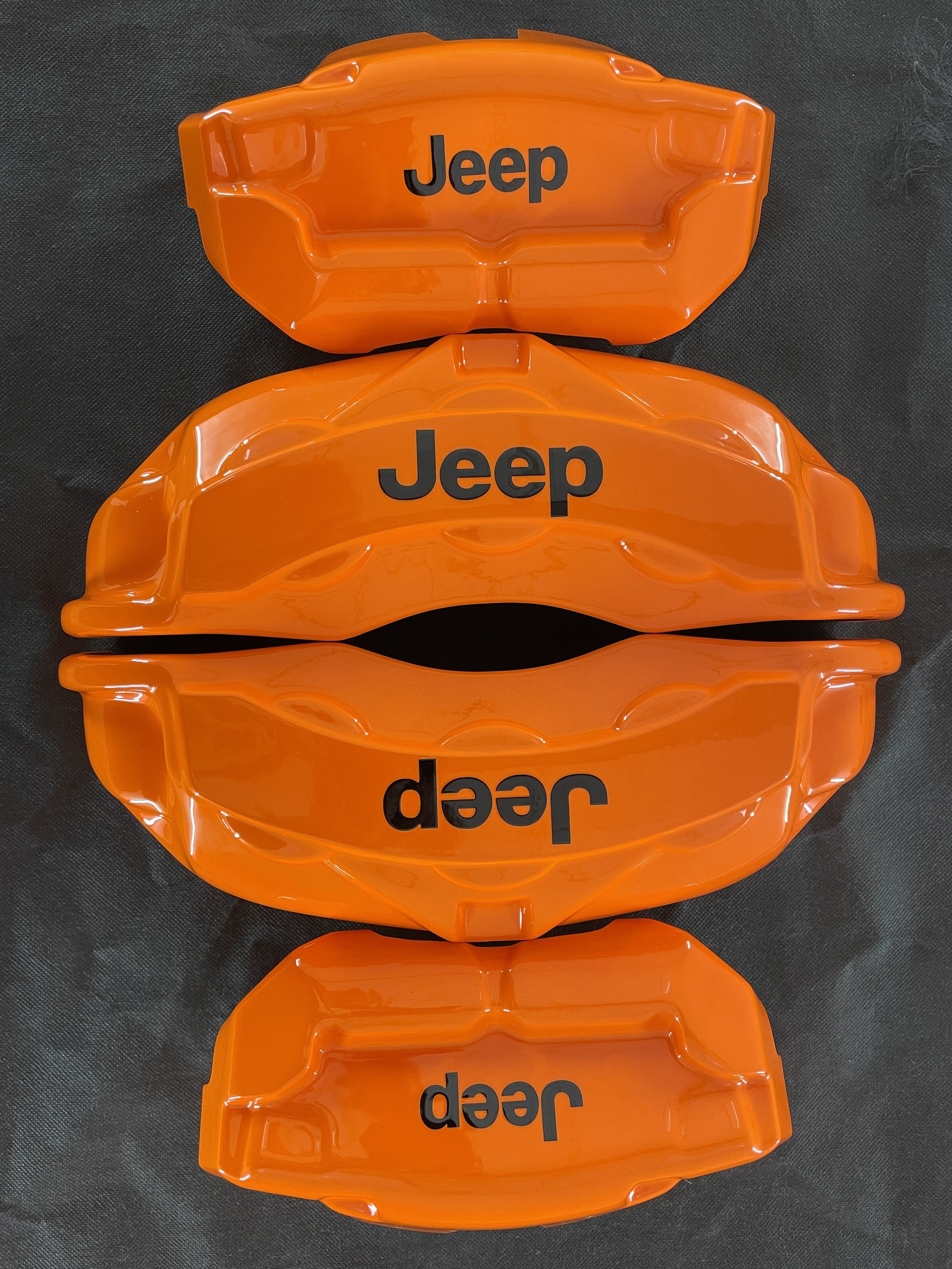 Помаранчеві кастомні накладки на гальмівні супорти Jeep Wrangler, комплект із 4 штук