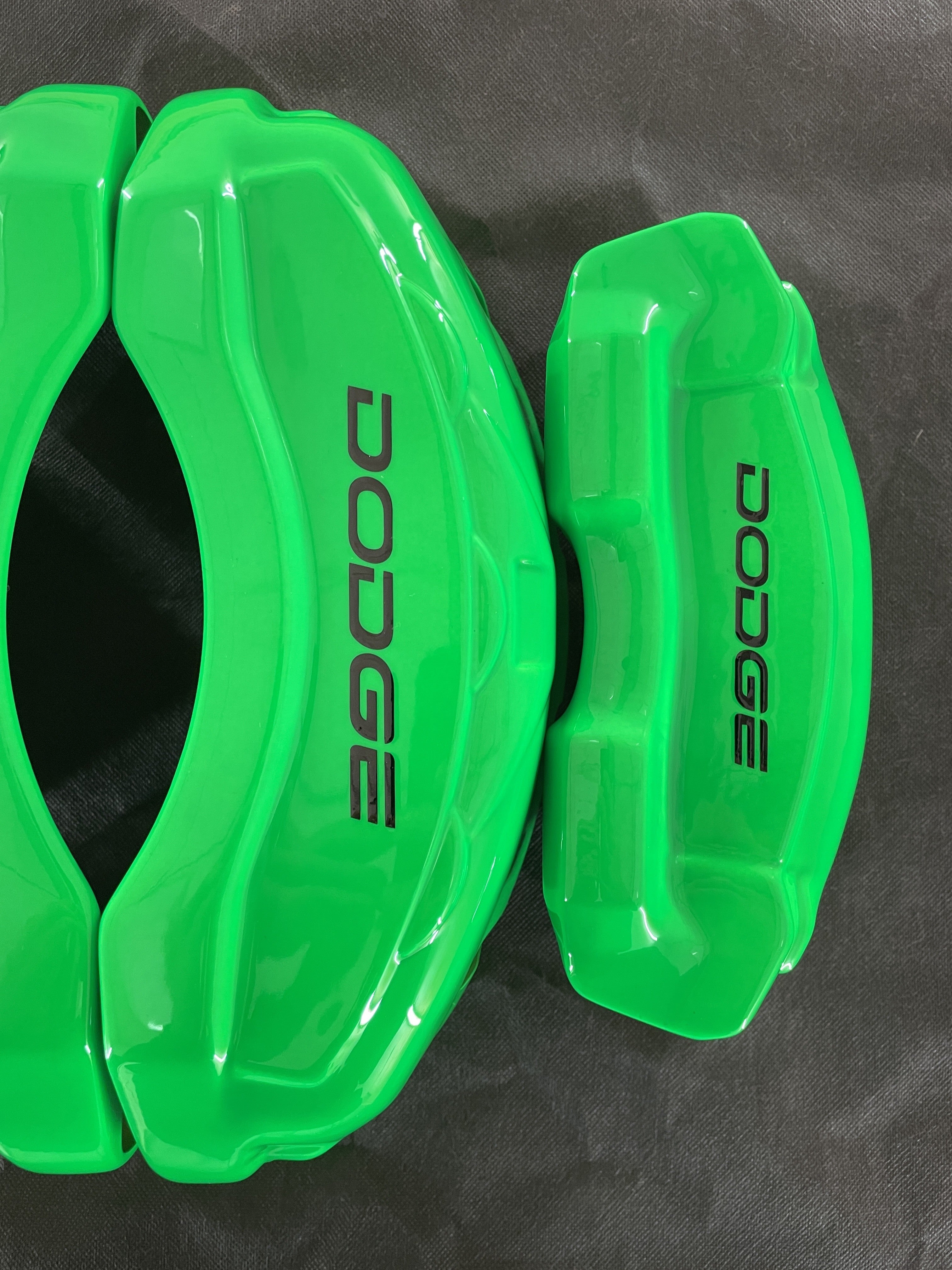 Dodge RAM 1500 зелені кастомні накладки на супорти, комплект із 4 шт.