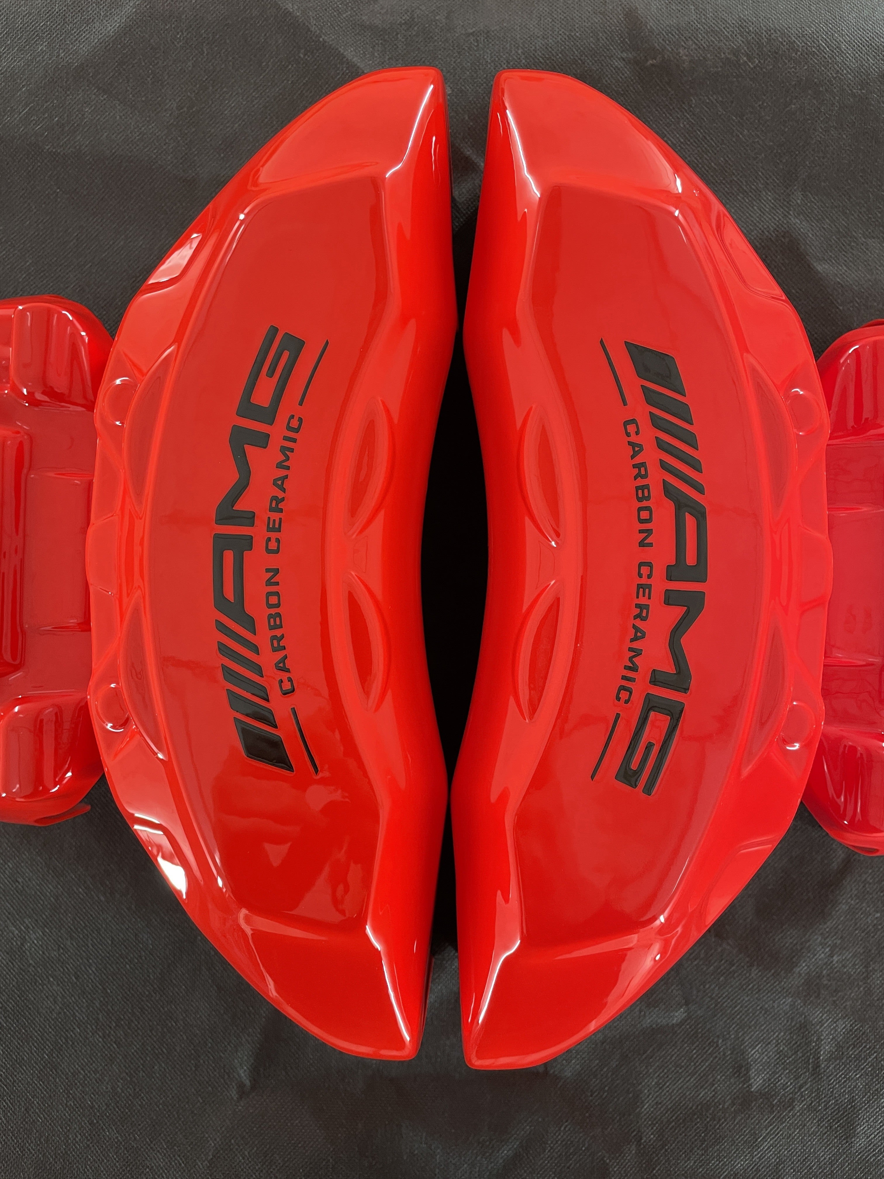 Червоні кастомні чохли для гальмівних супортів Mercedes Benz AMG, комплект із 4 шт.