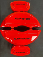 Червоні нестандартні накладки на гальмівні супорти Mercedes-Benz AMG, комплект із 4 штук