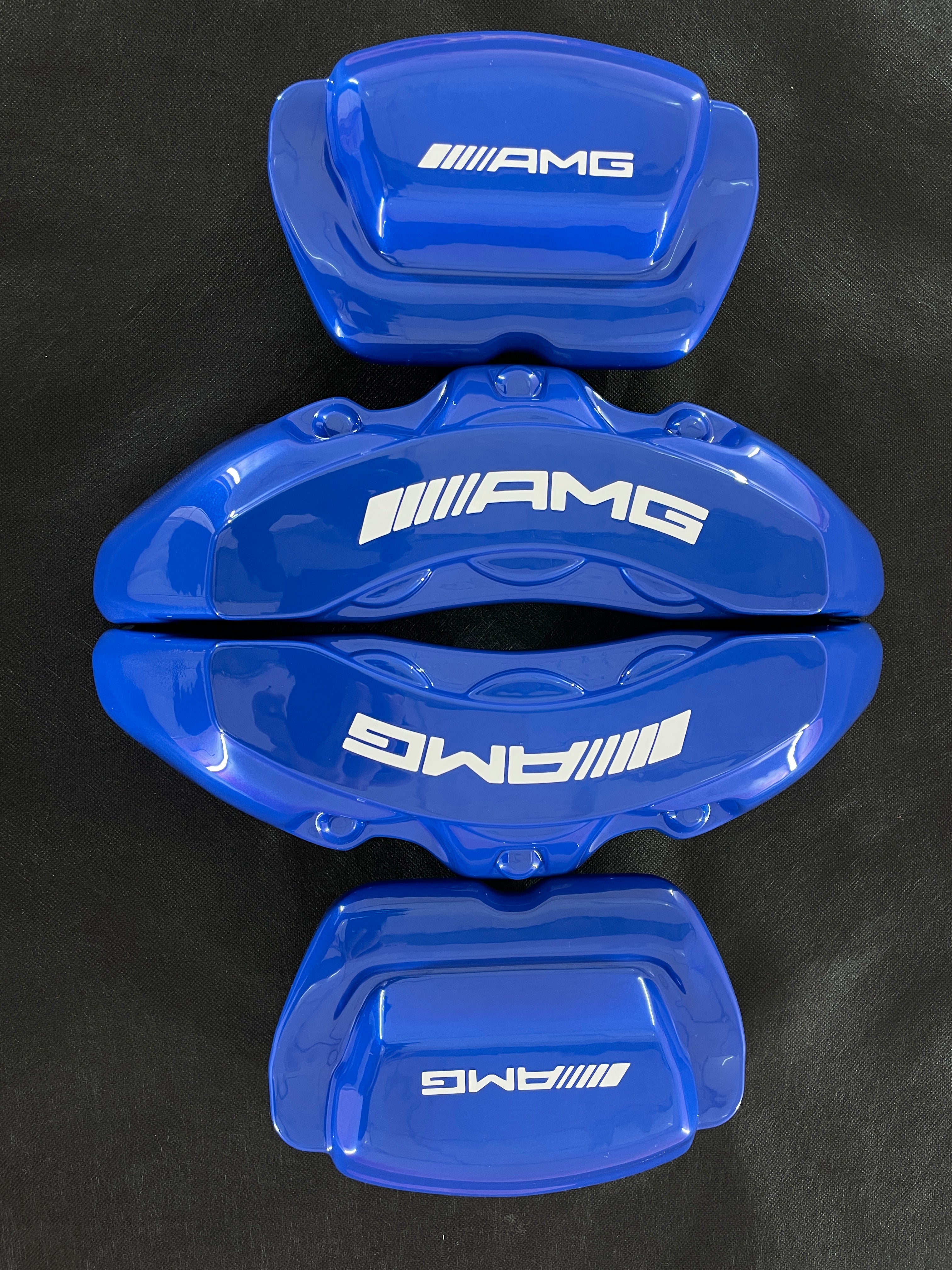 Сині індивідуальні накладки на гальмівні супорти Mercedes-Benz AMG, комплект із 4-х штук