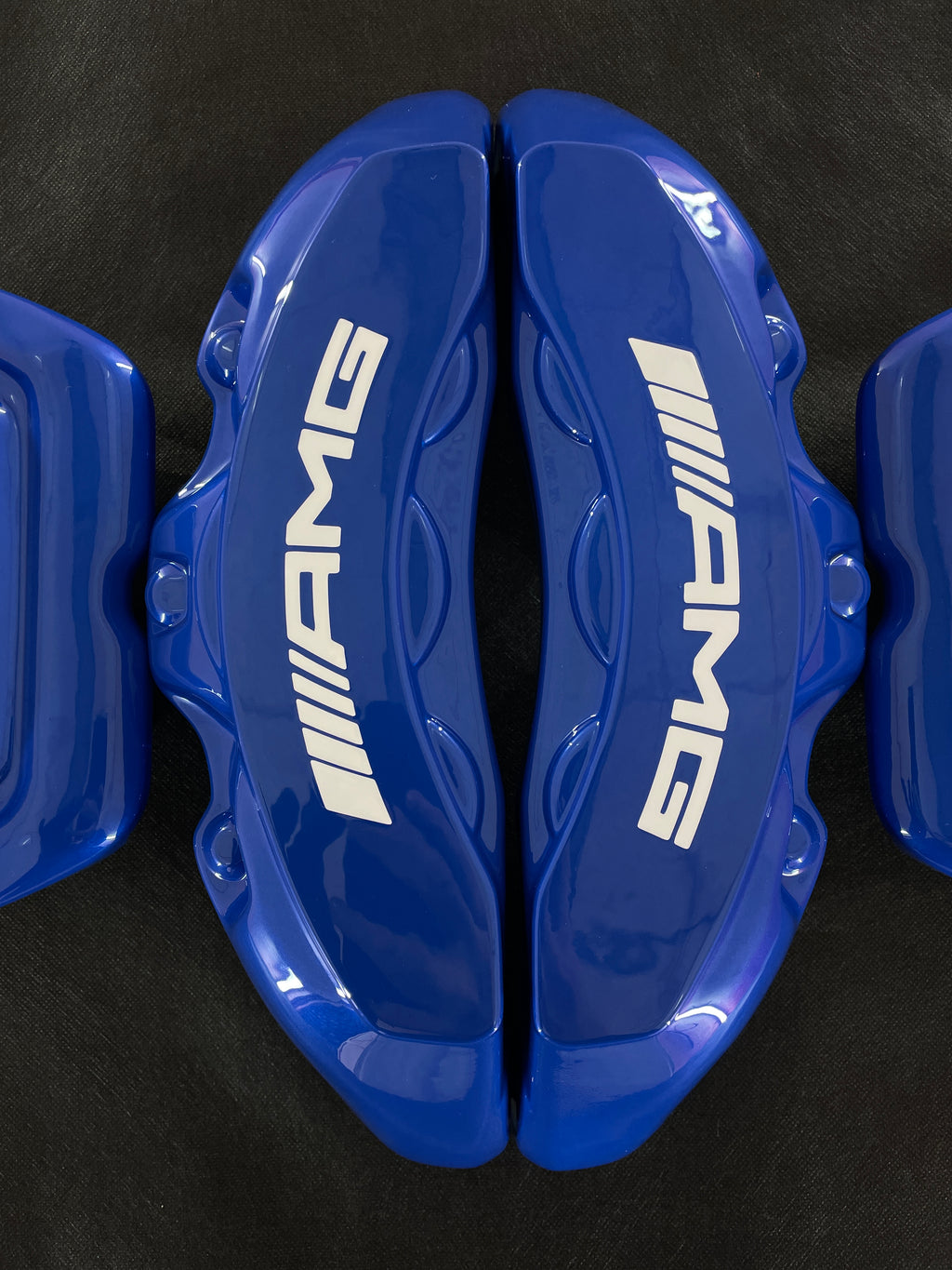 Сині індивідуальні накладки на гальмівні супорти Mercedes-Benz AMG, комплект із 4-х штук