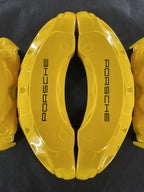 Жовті нестандартні накладки на гальмівні супорти Porsche, комплект з 4 шт.