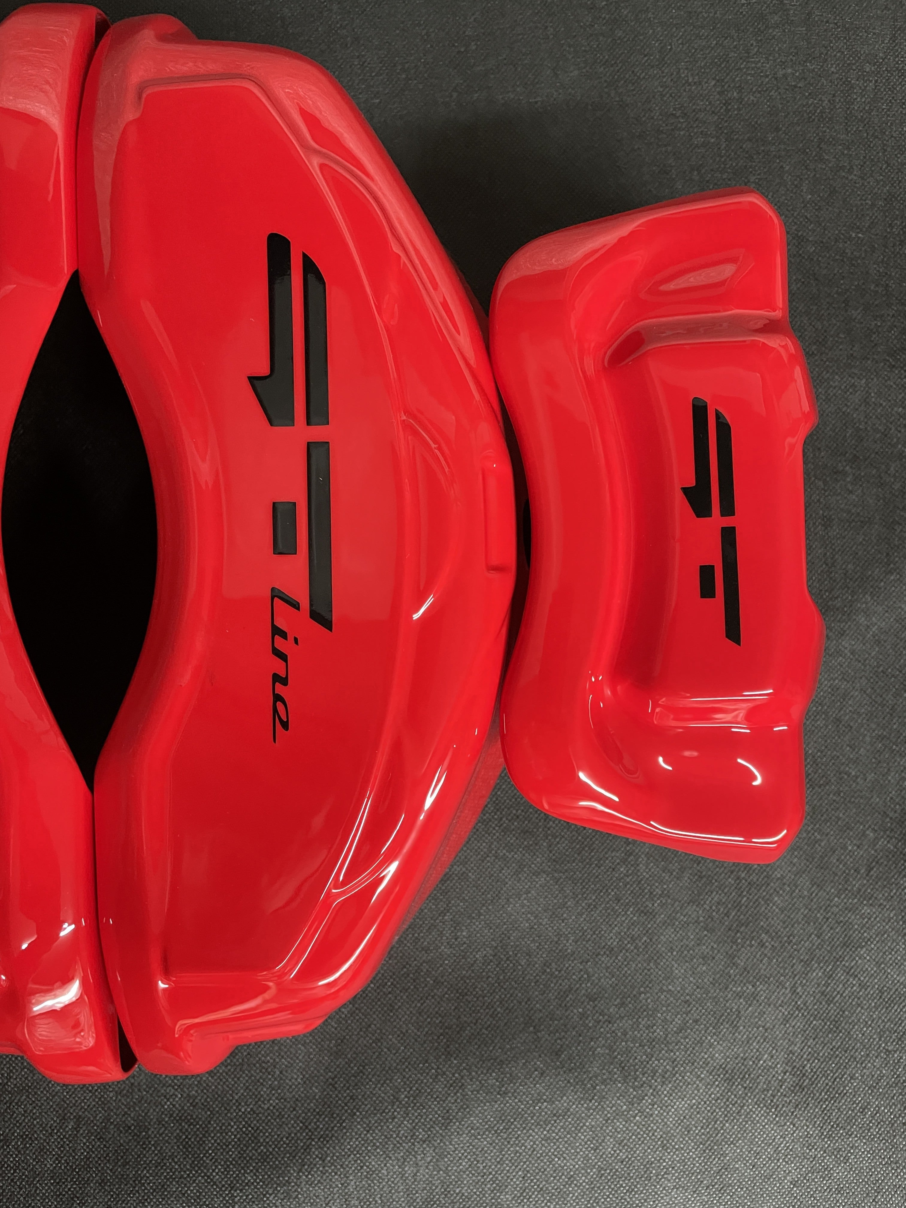 Kia Optima 2011-2016 червоні кастомні накладки на гальмівні супорти, комплект з 4 шт.